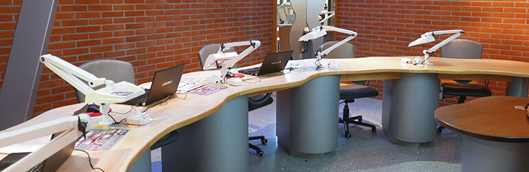 Alle KOOS Workshops und Seminare finden im hochwertig ausgestatteten Schulungslabor bei KOOS in Renningen statt.